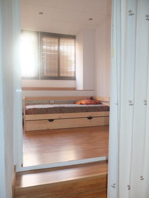 Hostal Los Aromas Villena Bilik gambar