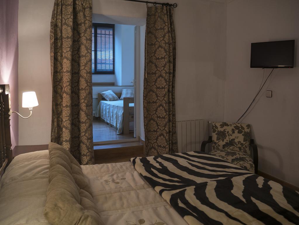 Hostal Los Aromas Villena Luaran gambar